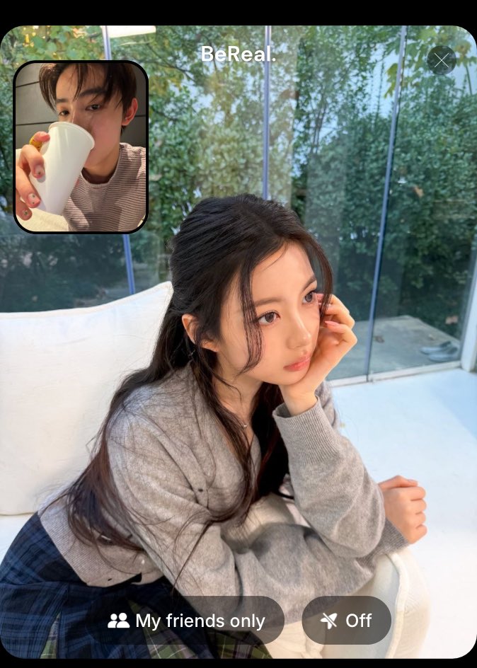 feerniture's tweet photo. eomtoast daily bereal 🕹️♦️🃏 https://t.co/TF1fA3BqG9