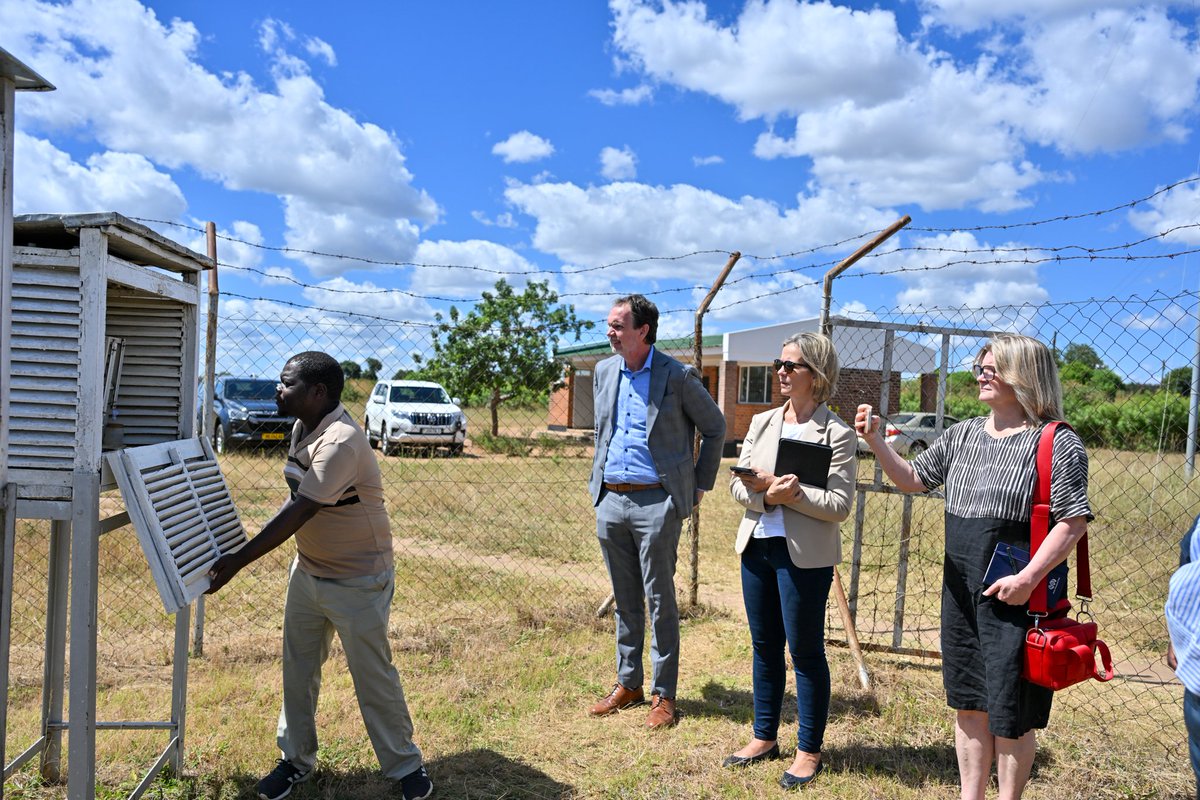 undpmalawi's tweet photo. Today, we welcomed @santalasatu, Managing Director of the #NordicDevelopmentFund, who visited Kasungu Weather Station &amp; the former Upper-air observation site in Lumbadzi. 

Accompanied by UNDP RR @FenellaFrost &amp; @MFAIceland in 🇲🇼 Ambassador, Davíð Bjarnason  &amp; DCCMS Director. https://t.co/KYx887xT8C