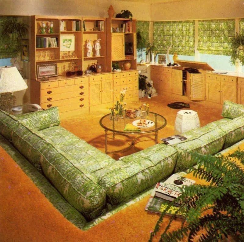 Halleylial's tweet photo. 70s Living room https://t.co/t9t7JPKlqM