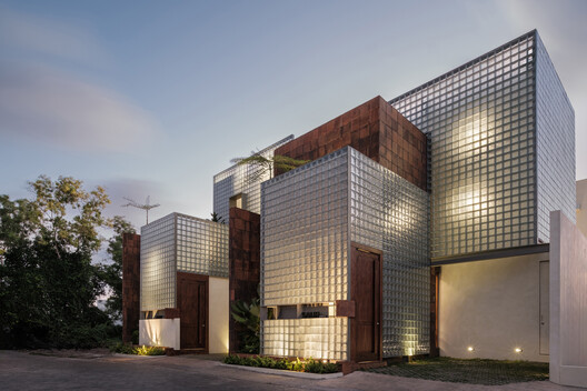 4AAAAart's tweet photo. Villa Sipat &amp; Sauh by Arkana Architects

Bali, Indonesia 🇮🇩 https://t.co/EI1rEhPP7Y