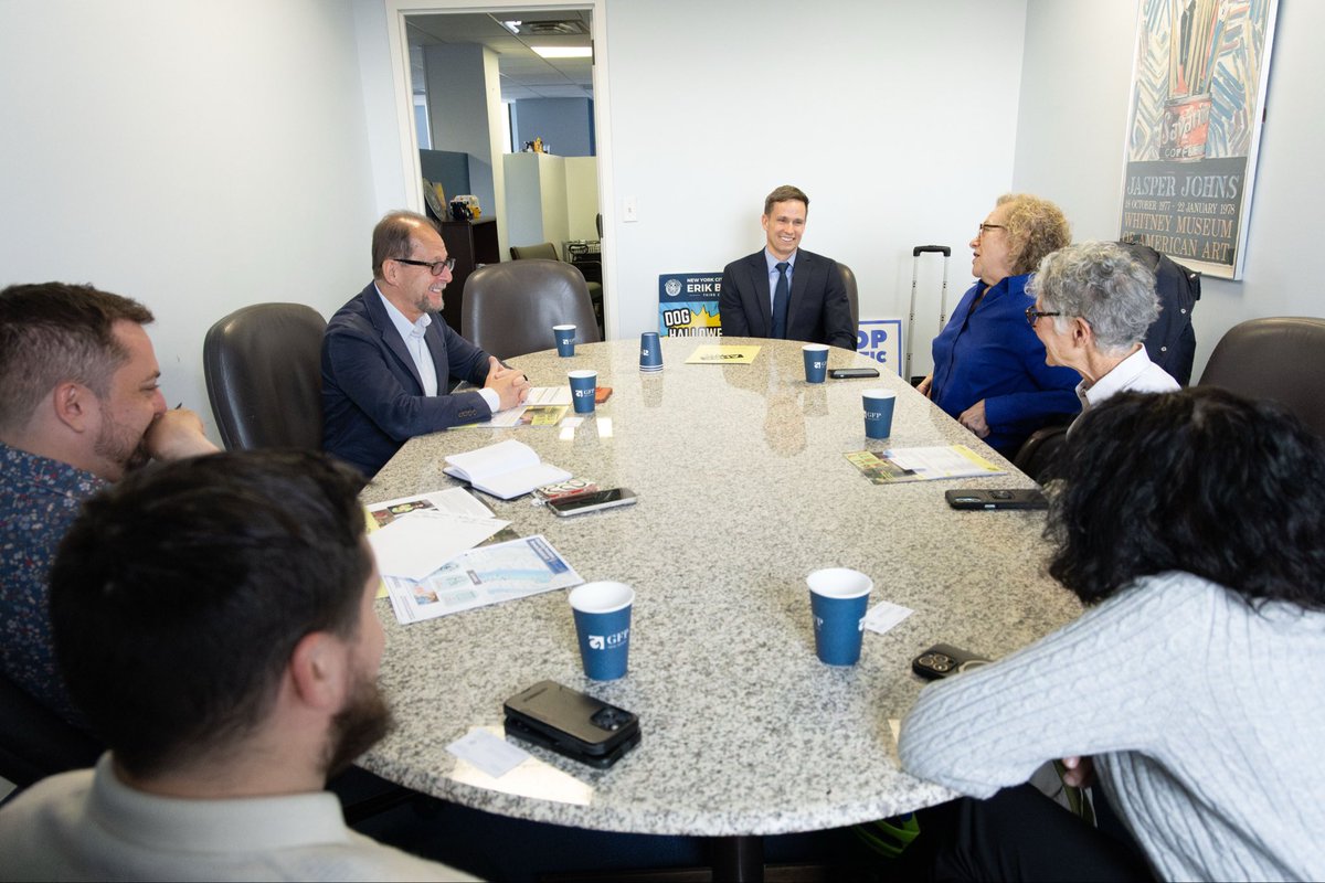 AHRCNYC's tweet photo. The Senator’s support for our programs means so much to us and our families as we continue to advocate for a 4% targeted inflationary increase with New York State budget negotiations still ongoing. We’re excited to work with the Senator again in the near future. https://t.co/na3ZekSZ7h