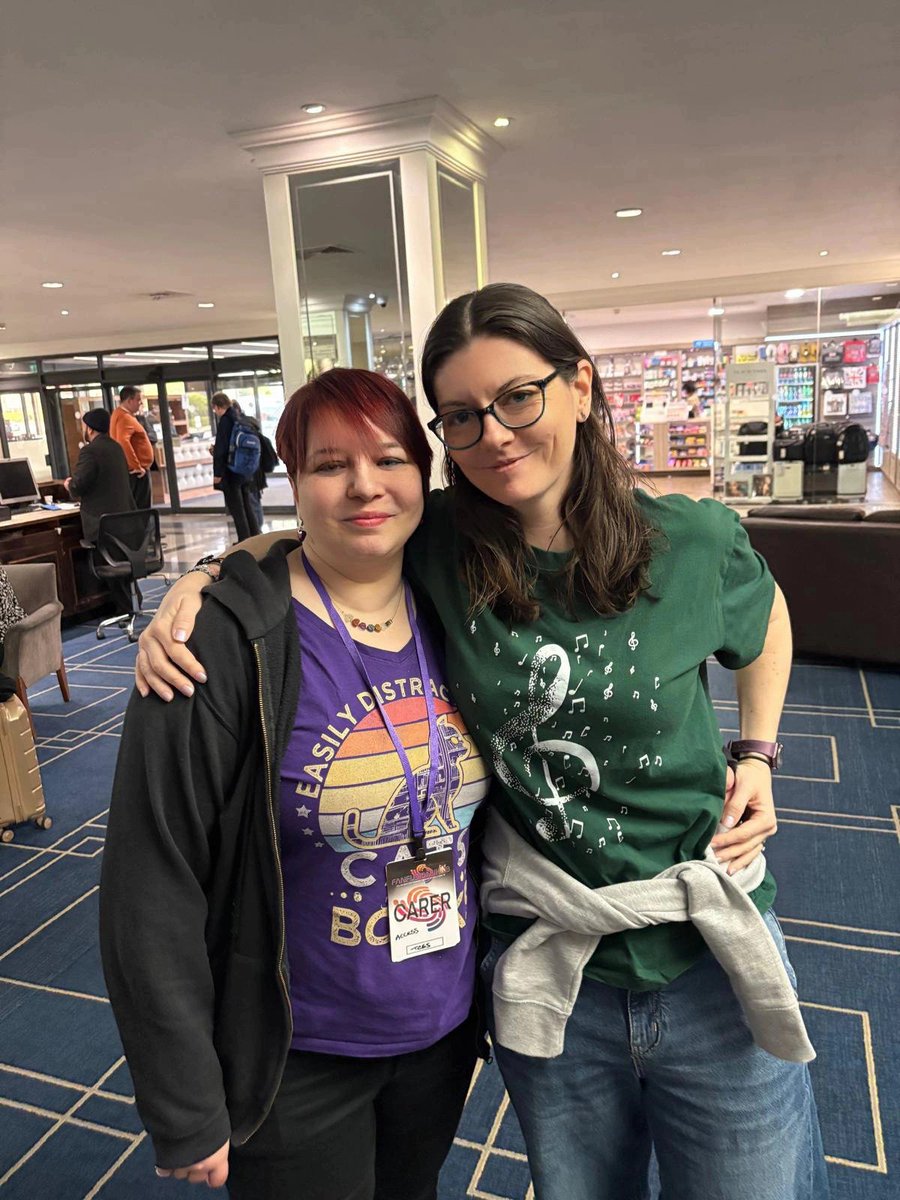 Laura 🏳️🌈👩🏻🤝👩🏼 tweet media