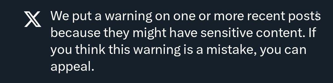 literallyyjustb's tweet photo. Lowkey love seeing this 🤪😂 like YEPPPP the tits were out, sue me https://t.co/v8d7oSWh4H