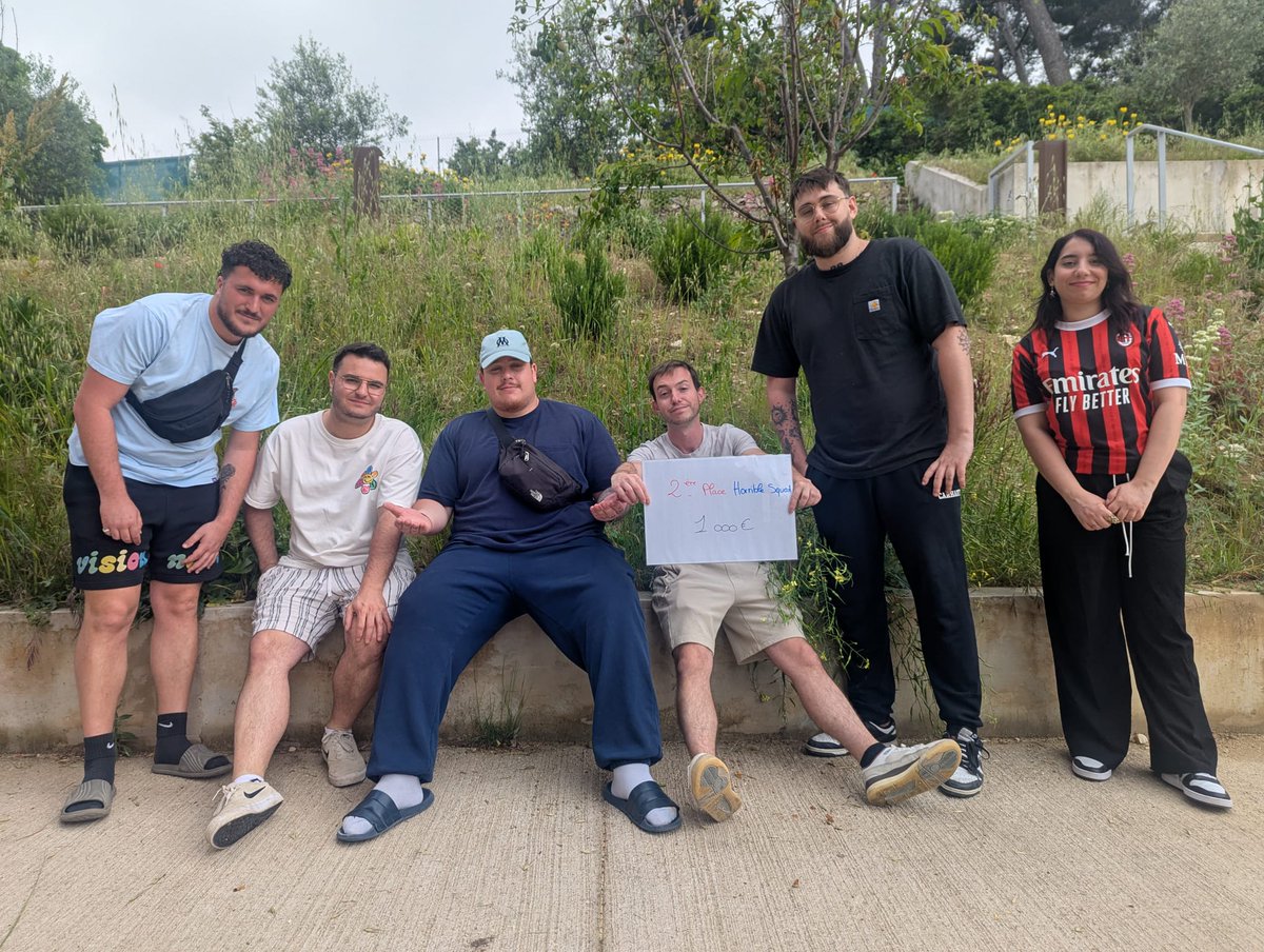 Ez_Event_'s tweet photo. 🎮C'est Horrible Squad

@CQFD_DFQC • @wonkSss • @LinaMahrouch • @Fleurbae2 • @VqZvlr

CQFD, ambianceur officiel🎶

Pour notre relou préféré:
“et non y’avait pas de limonade”
“et oui le sirop est à 2€ et pas à 1€”
“et oui on mettra des caches l’an prochain”

AHAH On t’aime❤️ https://t.co/qzlYX32qis
