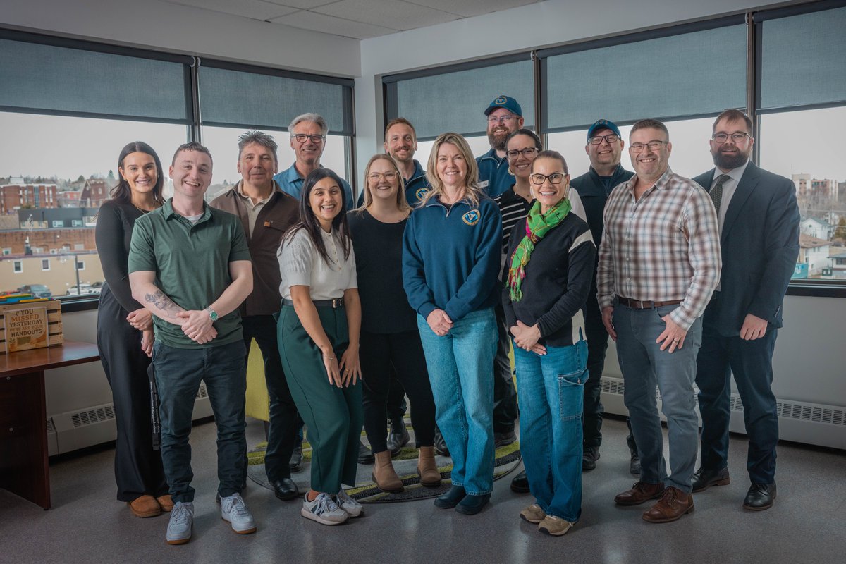 7GenerationsEd's tweet photo. Honoured to welcome Minister @JillDunlop1 to Thunder Bay! We shared exciting progress on our Grade 11–12 emergency management curriculum, shaped by strong community partnership and now coming to life through pilots! Email emcurriculum@7generations.org to learn more. https://t.co/TjIM63uCDQ
