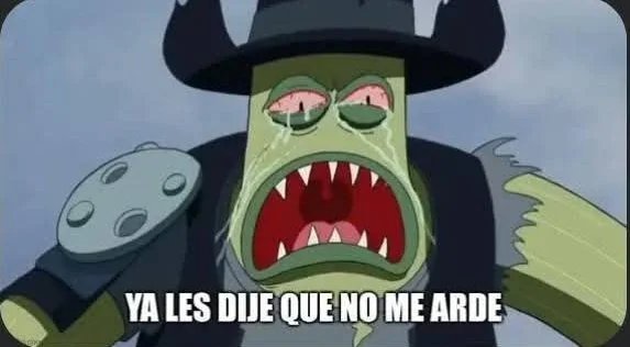 esqueleto random tweet media