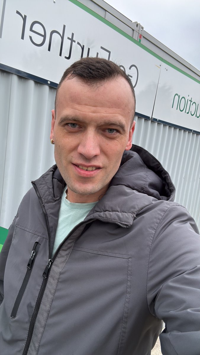 stefan tweet media