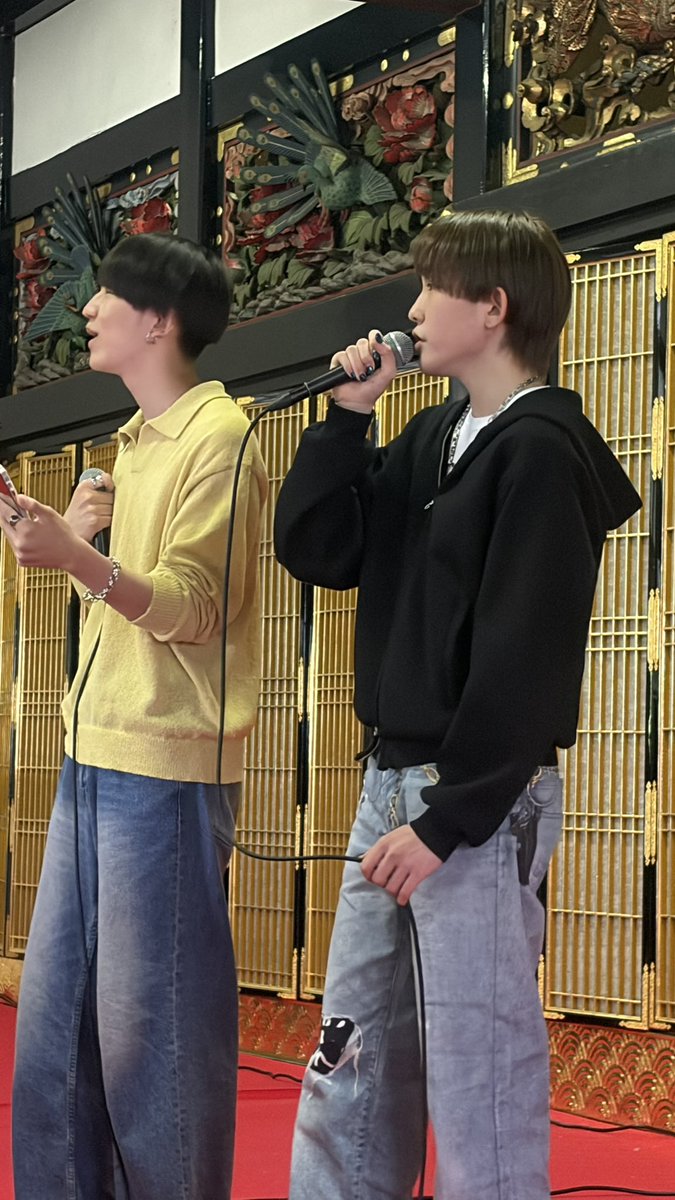 hrkpyonsk's tweet photo. 栄ミナミ音楽祭26♡
久しぶりの現場、たくさんのじゃろ組の方が声をかけてくれて久しぶりおしゃべりできてたのしかったです👦🏻💘はるきくんとだいやくんの歌もほんとーに素敵でした( > ·̫ <⸝⸝ᐢ )💘
 #じゃろ組  #久保陽貴 https://t.co/JiHDbjiuMV