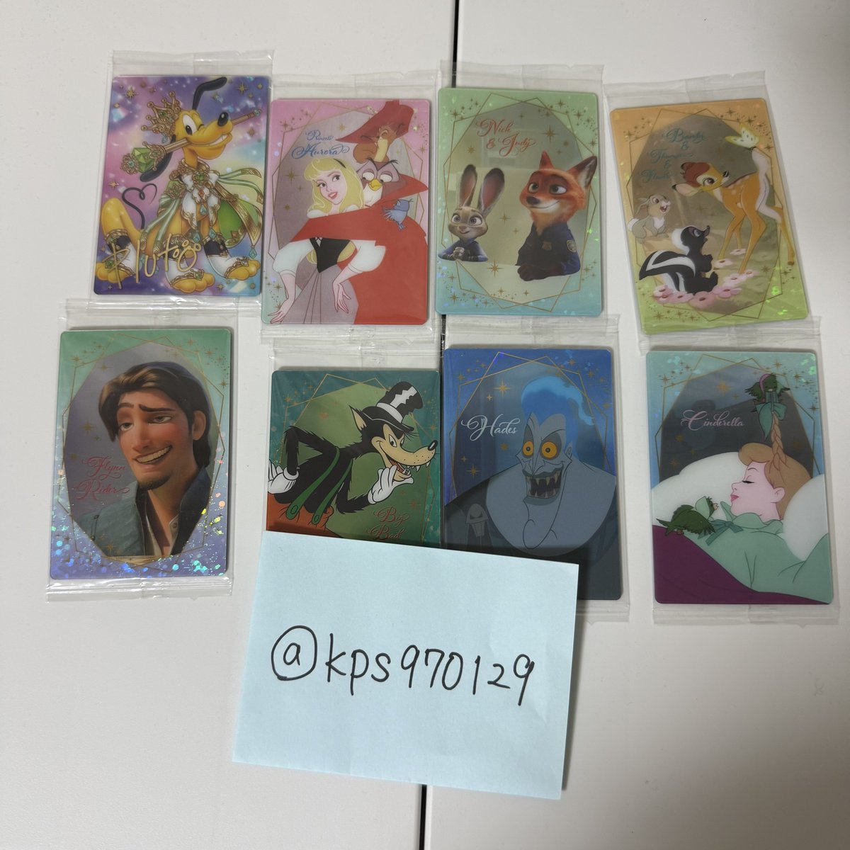 kps970129's tweet photo. ディズニー　ウエハース 2 交換

【譲】第二弾プルート、その他写真参照
【求】第一弾(前弾)ドナルド

N複数：ドナルドでの交換も承っております。
郵送での交換、もしくはタイミングが合えば千葉県内、都内、舞浜で手渡し
お気軽にお声掛けください🙇‍♀️ https://t.co/0wUCG39i6F