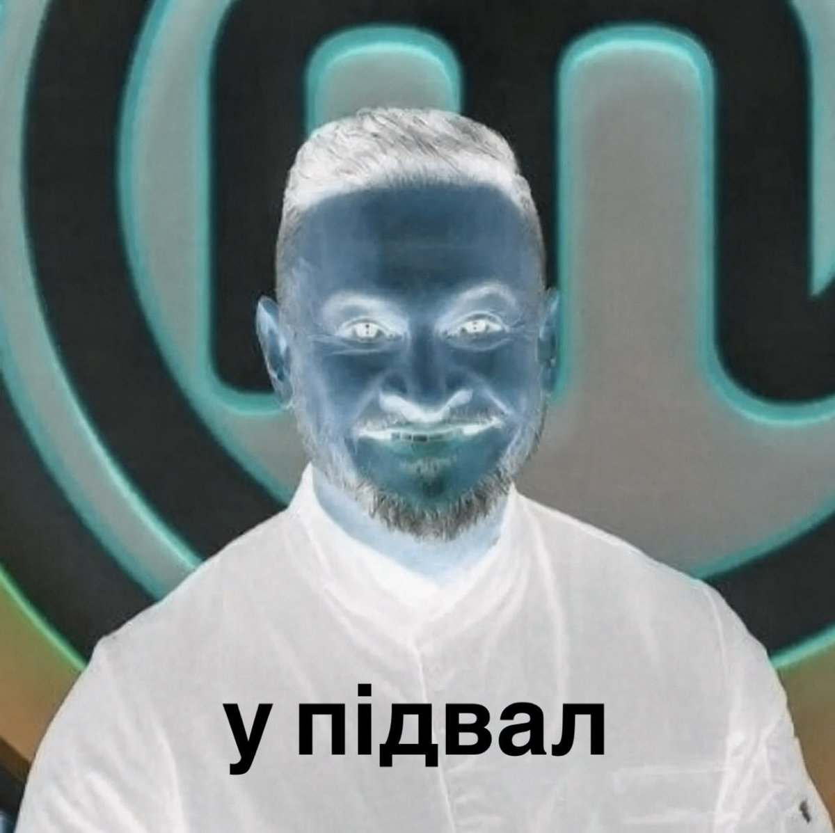 саторулішос tweet media