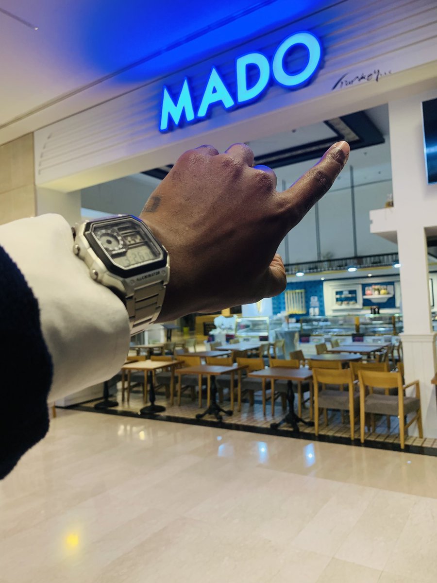 Versatilegits's tweet photo. @amerix Masterpiece ✨ Can’t trust a man without a watch https://t.co/lHNJrMrDpn