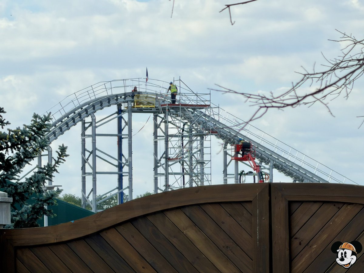 DLP Works tweet media