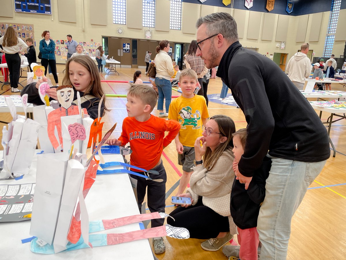 SJS_Bulldogs's tweet photo. Thank you to our teachers and parents for their support in helping make this years STEAM Fair such a success. We loved seeing the amazing turnout and the creativity, innovation, and hard work showcased in our students’ projects.
#SJSAH #StJamesSchoolAH #SJSBulldogs https://t.co/sH7Aago8tQ