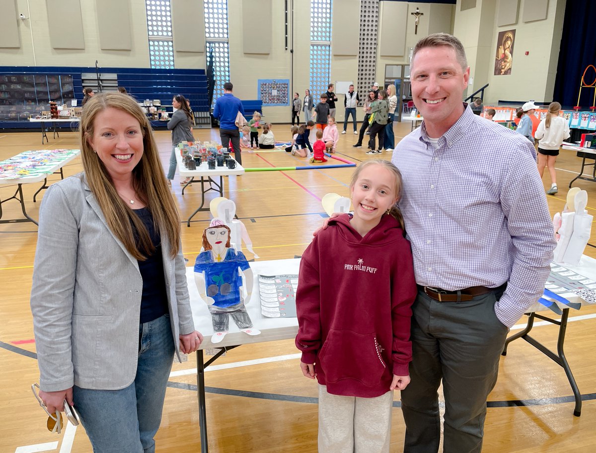 SJS_Bulldogs's tweet photo. Thank you to our teachers and parents for their support in helping make this years STEAM Fair such a success. We loved seeing the amazing turnout and the creativity, innovation, and hard work showcased in our students’ projects.
#SJSAH #StJamesSchoolAH #SJSBulldogs https://t.co/sH7Aago8tQ