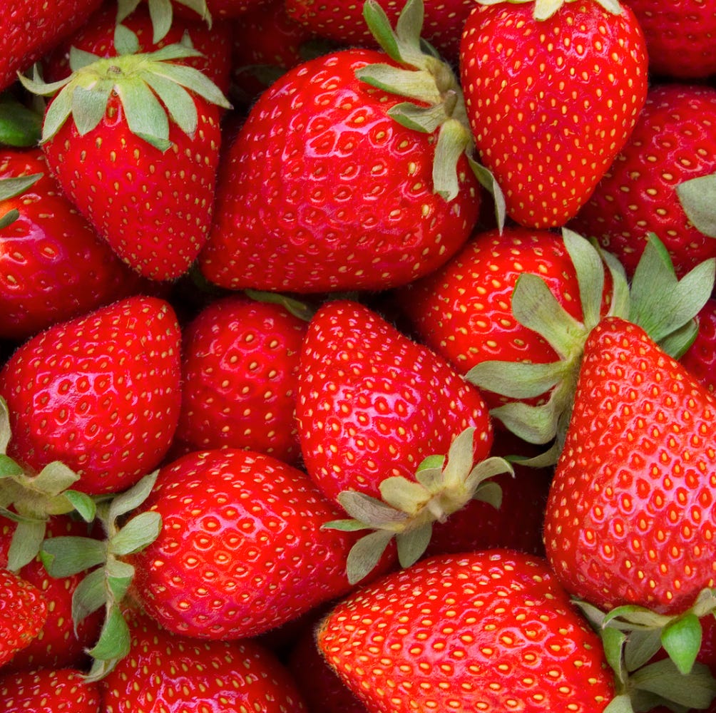 IanWang210587's tweet photo. 5/12
今天洗澡的時候，發現身上多了一些草莓🍓...開心🥰
@Vampire_Lair  無主題日🧛 https://t.co/D0wchTHumv