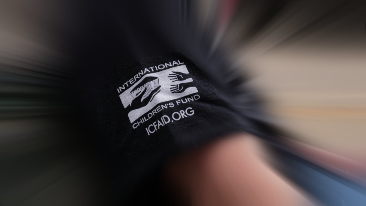 ICF_USA's tweet photo. Something new is coming. 📷
A new way to represent hope.
A new way to make an impact.
and we can’t wait to show you what’s behind the blur.
Stay tuned. 
#HopeAmbassador #ComingSoon #SneakPeek https://t.co/xKoMKMZc8S