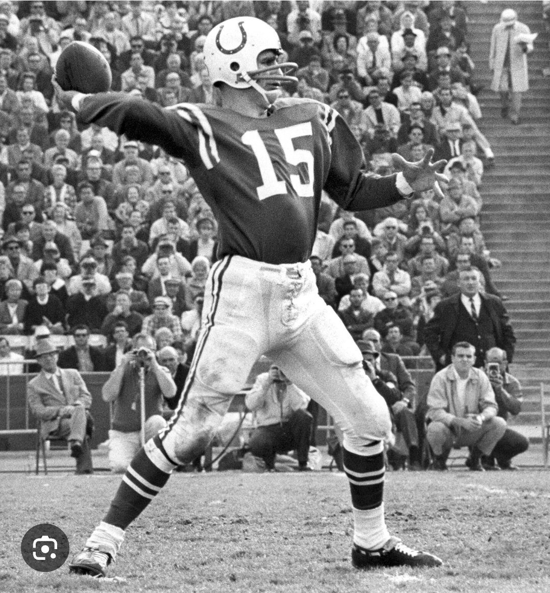 socialjcd's tweet photo. @Super70sSports Earl Morrall, who replaced Johnny Unitas when he was injured. https://t.co/yQQDmi86ia