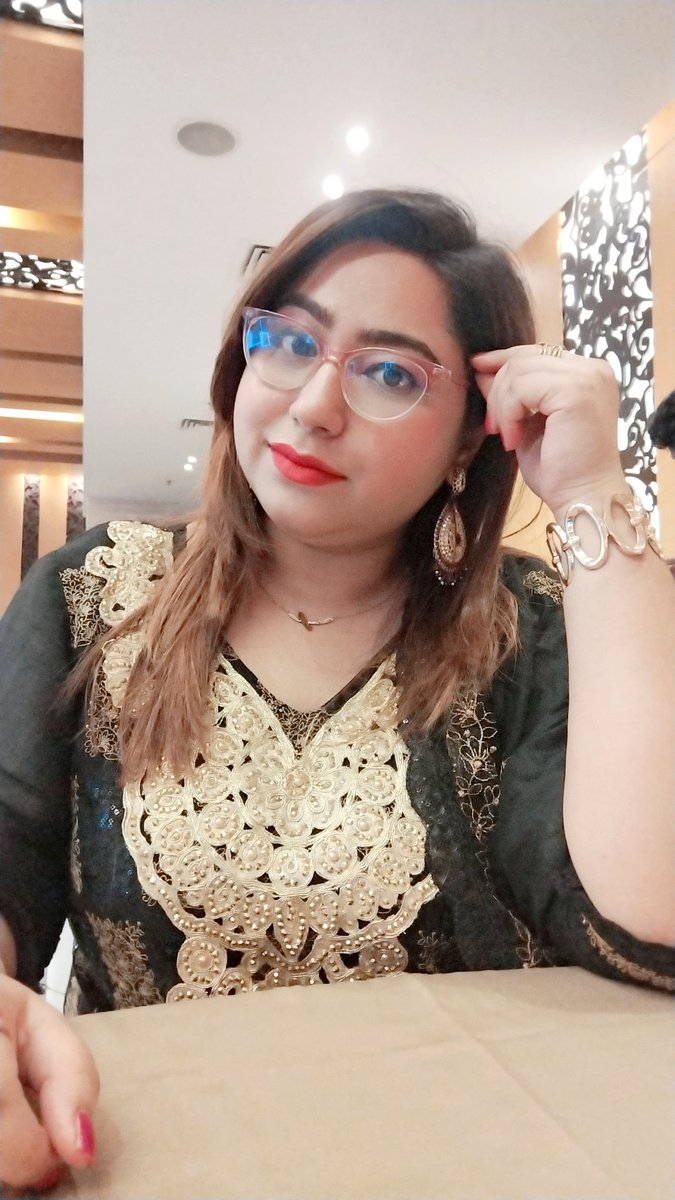 Isponthaurmi9's tweet photo. Wellness Studio Grand Launch at Amari Dhaka ✨ Aesthetic &amp; Dental Gala Night | Ispontha Urmi #WellnessStudio #AestheticDental #GrandLaunch #AmariDhaka #DhakaEvent #Banani #LuxuryEvent #DentalCare #AestheticClinic #BeautyCare #GalaNight #DhakaLifestyle #ContentCreator https://t.co/8KSjarfawg