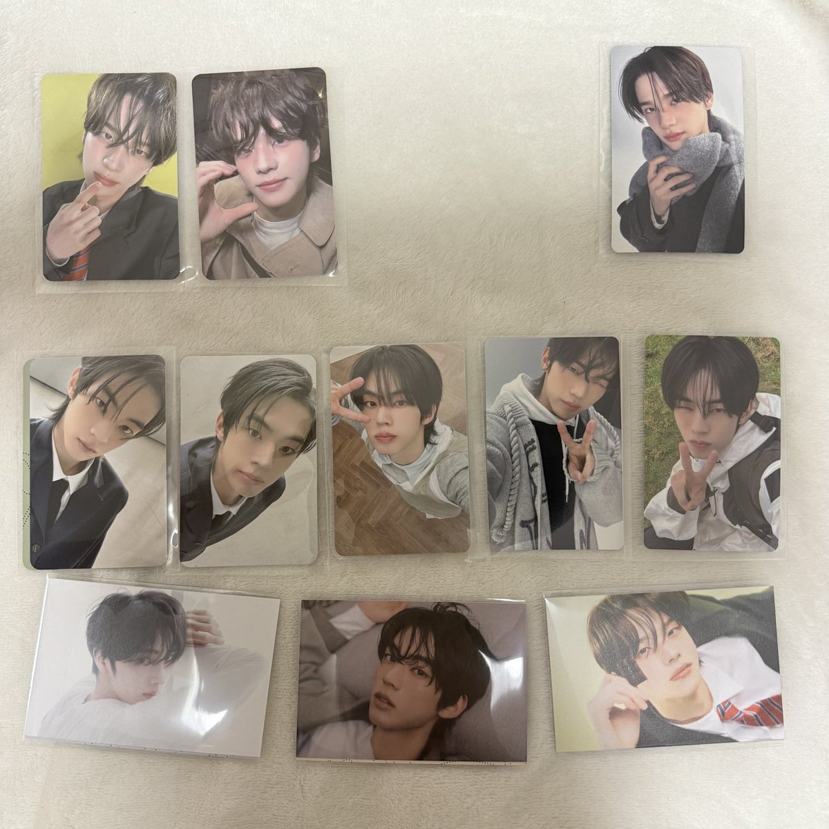 jkw___0299's tweet photo. @ilove_jeje_ 検索から失礼いたします。
画像にお求めございますでしょうか？
また、タグを見させていただいたのですが当方ジェヒョクも所持しているの合わせてお求めございましたらお返事いただけると幸いです。 https://t.co/s5Iyspkv6m
