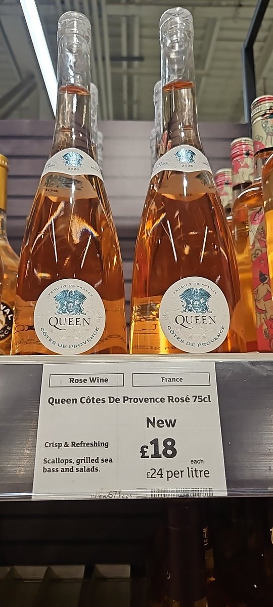PotterCj's tweet photo. A thing of beauty in my @sainsburys please drink responsibility fellow Queenies @OIQFC https://t.co/mijZoVi0Sn