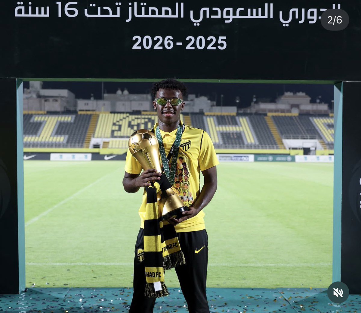 34Gate's tweet photo. 🏆 || 

نبارك لموكلنا النجم الواعد يوسف آدم حصوله على لقب بطولة الدوري U16  مع نادي الإتحاد 👏💛🖤 https://t.co/6Re0wF5aDf