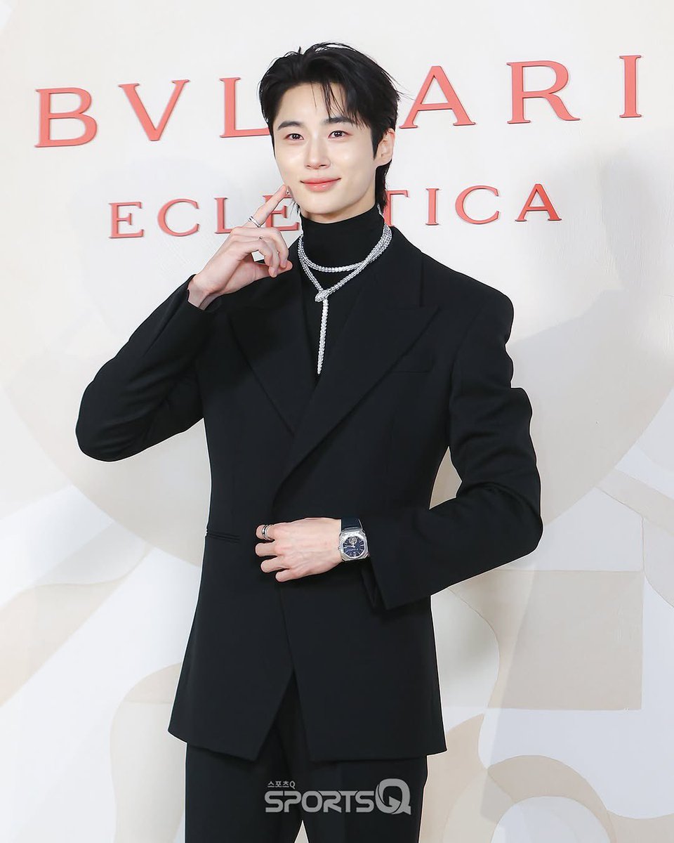 byeonwooseok_th's tweet photo. [📸]

แอมบาสเดอร์ 'บยอนอูซอก' เข้าร่วมงานเปิดตัวคอลเลกชัน High Jewelry ปี 2026 'ECLECTICA' ของ BVLGARI"

🔗 https://t.co/WzGVUIV1i2

#บยอนอูซอก 
#ByeonWooSeok
#변우석

(1) https://t.co/9thbOU5dja