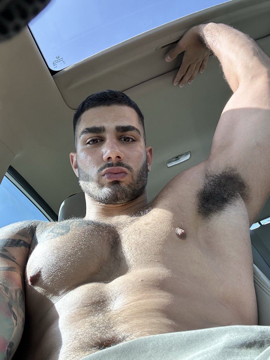 Angelo tweet media