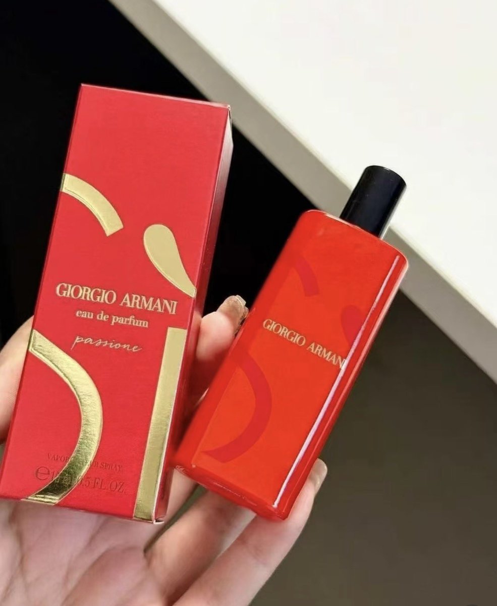 moddustore's tweet photo. รอบดึกลงให้เลย ‼️บริษัทเทของ‼️
ARMANI〰️ Si Passione edp ✨new package🌹** กล่องซีล Edp 15 ml **

หอมหวาน ฟีล Sexy ขี้เล่น ยั่วๆ 
ตัวดัง รีวิวแน่น ต้องมีทุกบ้าน

✖️ลดเหลือ 699- ✖️ขวดใหญ่ 8,000

🙏🏻จ่ายตอนของมา งดเทน้า ⚡️รอ 30 วัน
📝กรอกฟอร์มจองได้เลยhttps://t.co/CdRvJ4JusD https://t.co/93OvXOLCV5