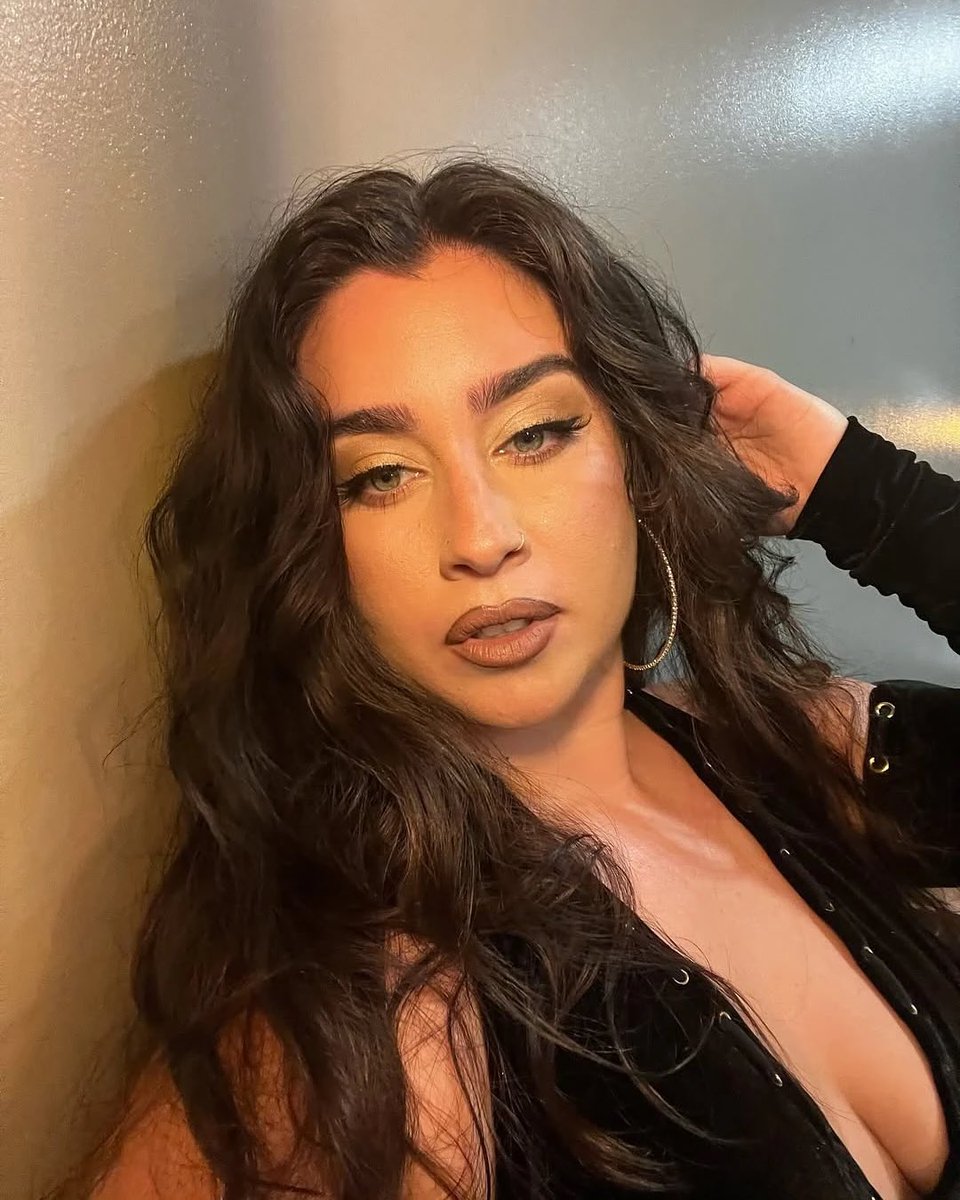 s2iyoung's tweet photo. LAUREN JAUREGUI (Ex-FIFTH HARMONY, Musician &amp; WORLD SCOUT Judge &amp; Coach) shows support to AYANA after her elimination with a heartfelt comment on her post, and by following her back on Instagram! 🫂🤍🦋 https://t.co/KJHnM4aPSq