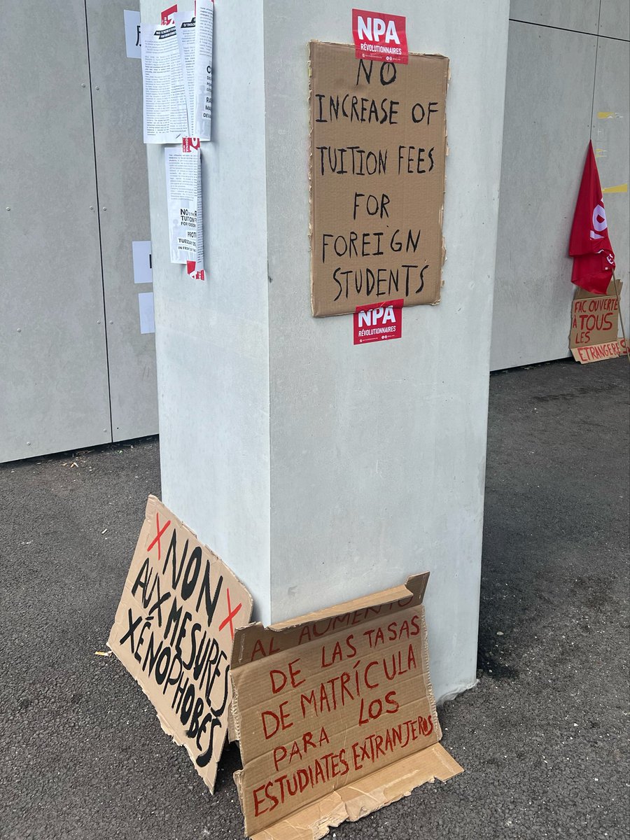 machineprobable's tweet photo. Non à l'augmentation des frais d'inscription pour les étudiants étrangers !
No to the rise of tuition fees for foreign students !
#ubm #bordeauxmontaigne https://t.co/LnX7ZHy5eG