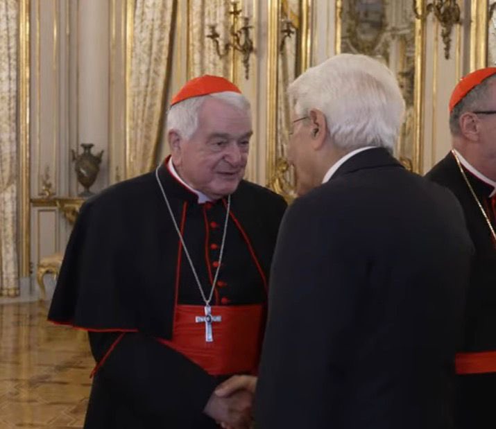 Italy to Holy See tweet media