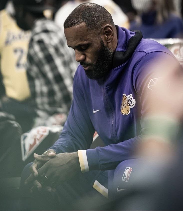 Hoops tweet media