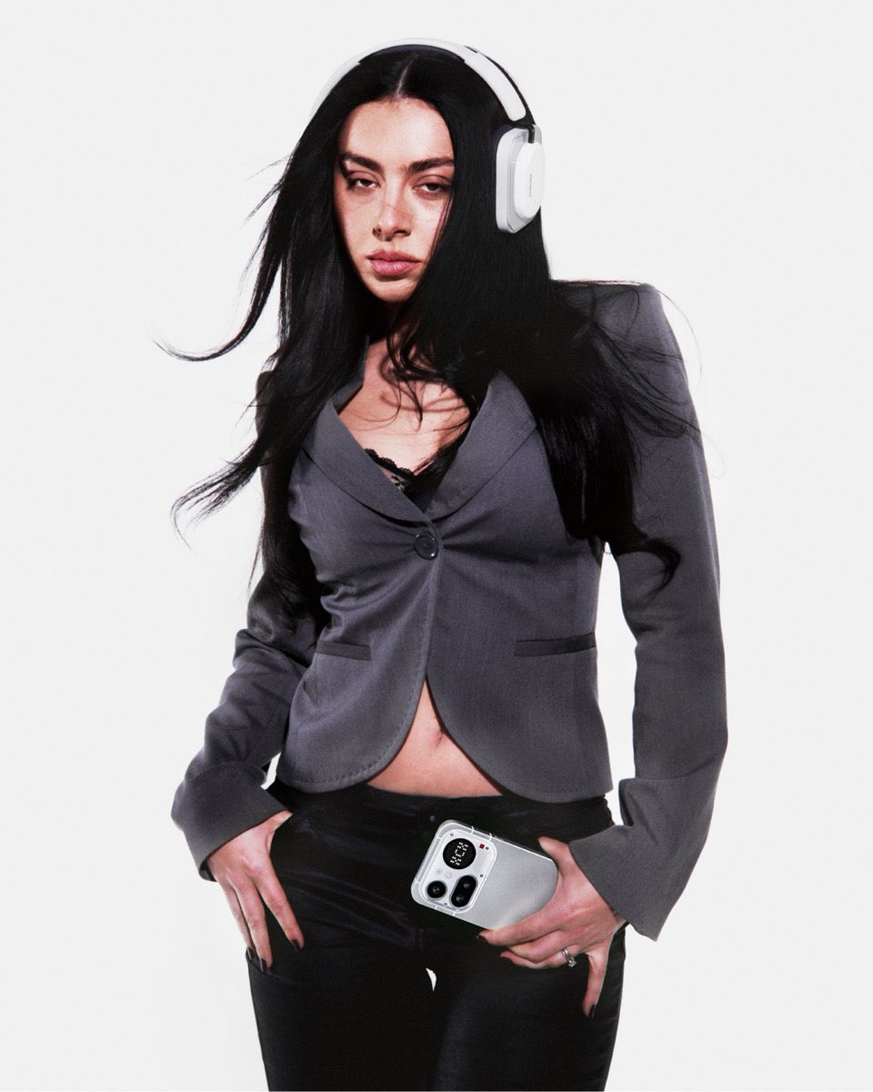 nora 🎀🪽 tweet media