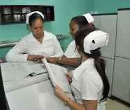 EloylvarezMart1's tweet photo. Muchas felicidades a enfermeras y enfermeros de nuestro @MINSAPCuba en este su día. Labor encomiende de nuestro sistema de salud que apoya y colabora con nuestro pueblo en la prevención y atención a todos los niveles de salud. #CubaEsSalud https://t.co/4IaOHGXtS4