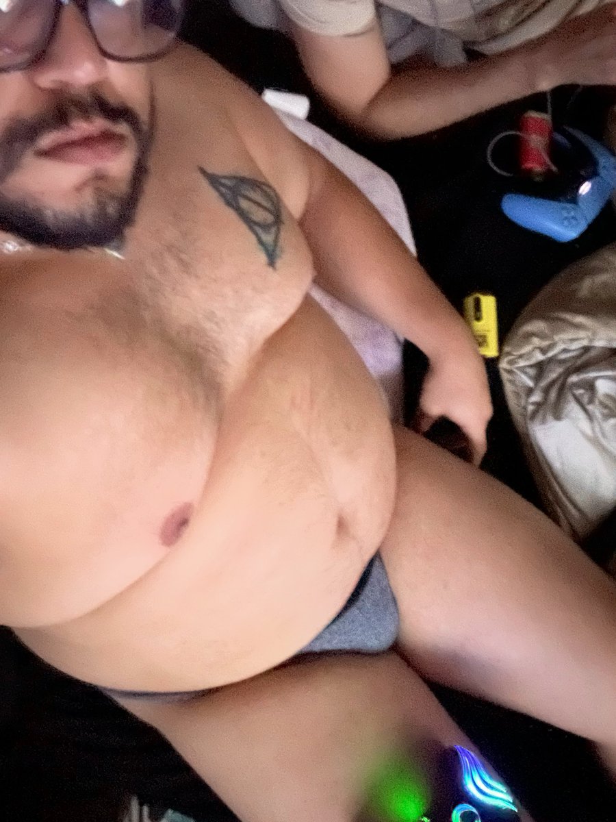 leputoso's tweet photo. @bearflix @BearFlixBellies @BearFlixBulges @BearFlixButts @MuscleBearFlix https://t.co/ovMVe6OzYR