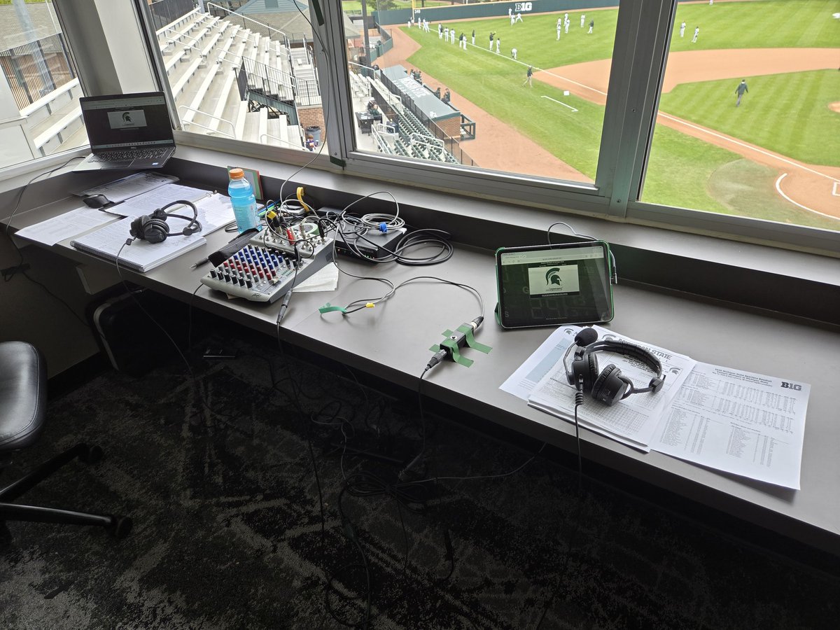 voxomsu's tweet photo. The home setup and your view for this afternoon's earlier than expected game between @MSUBaseball and @EMU_Baseball .  On the stream at 12:50pm. https://t.co/v7IJJYJxwl