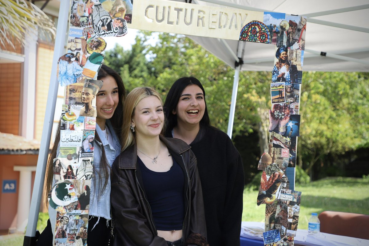 areledu's tweet photo. International Culture Day 🎉 🌍
We had enjoyable time with our international students. 🥳
Uluslararası Kültür Günü 🎉 🌍
Uluslararası öğrencilerimizle keyifli anlar yaşadık. 🥳
#ArelÜniversitesi #international #cultureday #ArelUniversity https://t.co/k6BgFc6inI