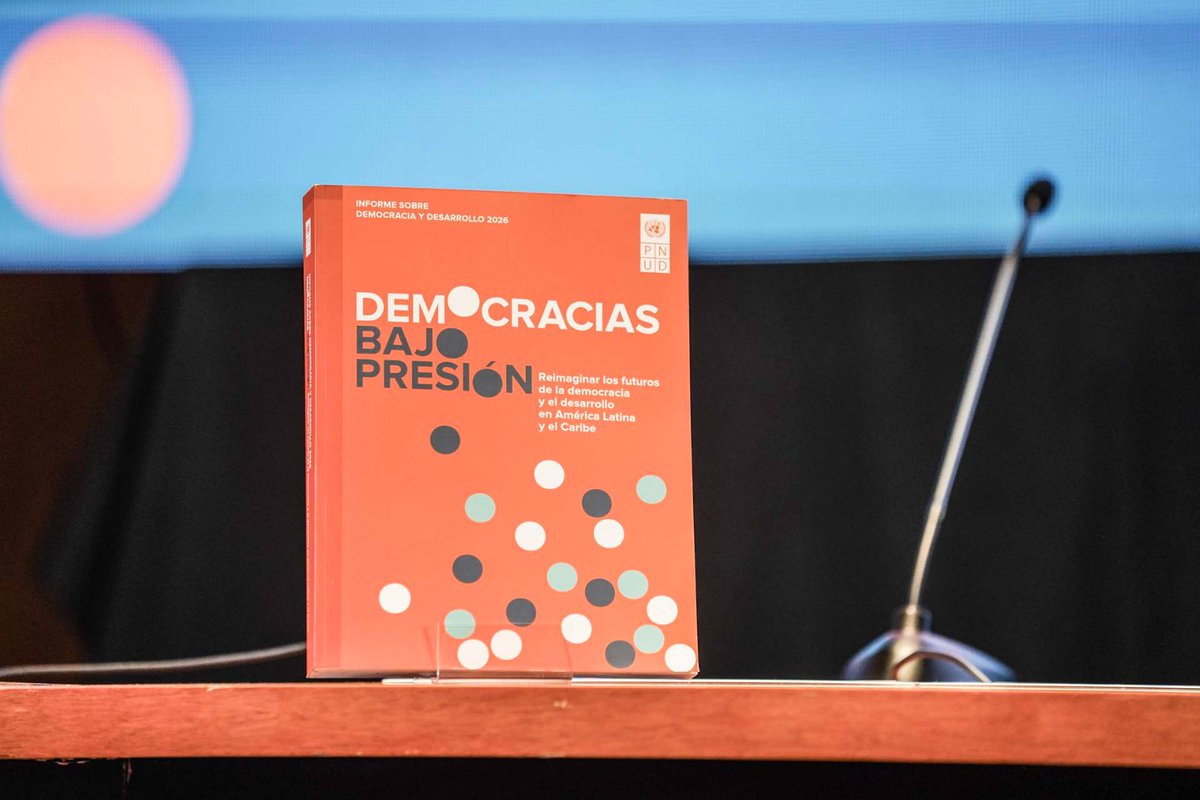 Almudena Fernandez tweet media