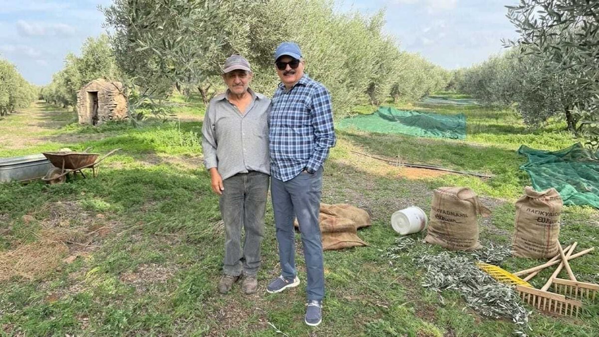 nyiooc's tweet photo. Ellora Fine Foods won a Gold and a Silver at the 2026 NYIOOC for Koroneiki oils Ellora Farms Organic PDO Messara Valley and Single Estate PDO Kolymvari. https://t.co/8QbKA5m6Xt https://t.co/eBG3wHfX4w