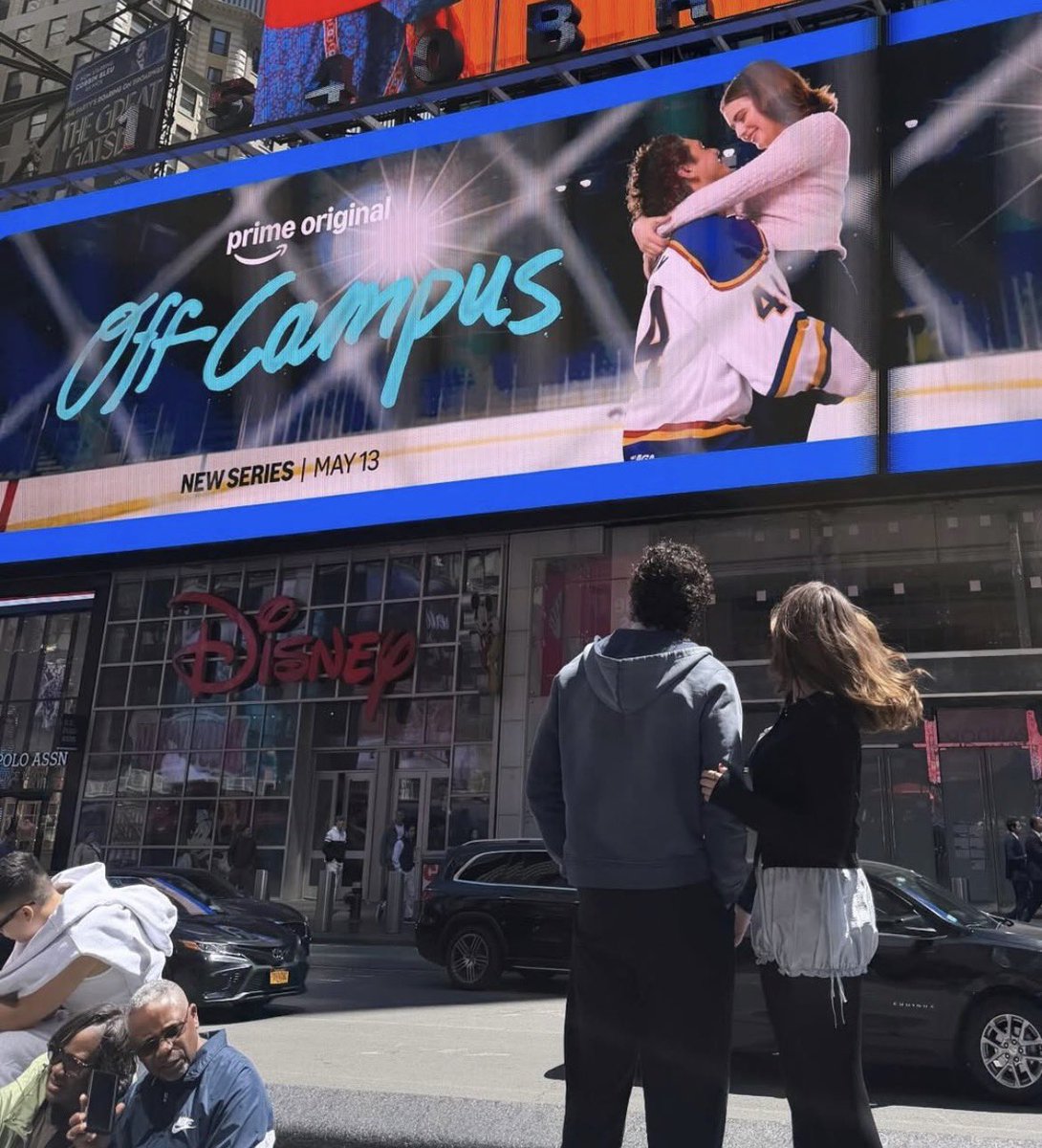 Off Campus Updates tweet media