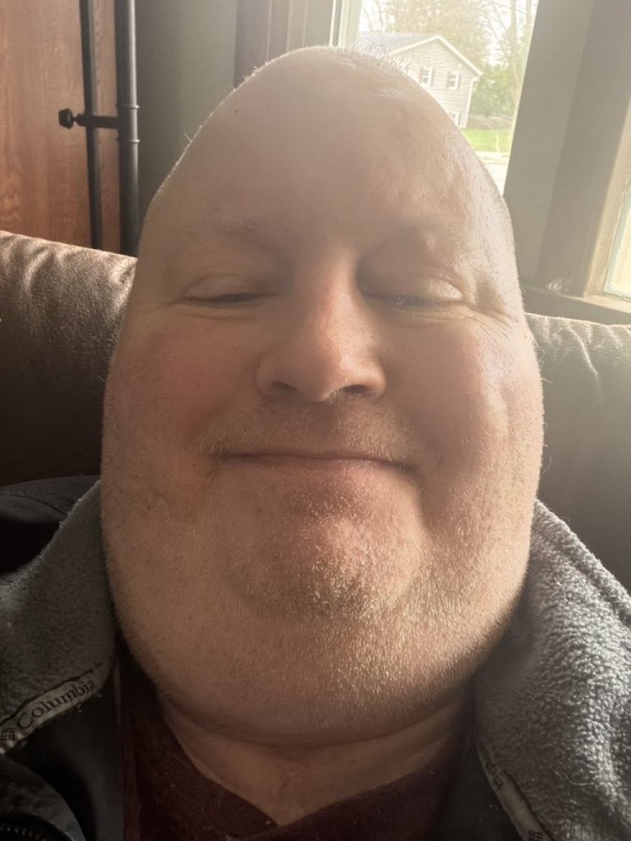 BRYAN tweet media