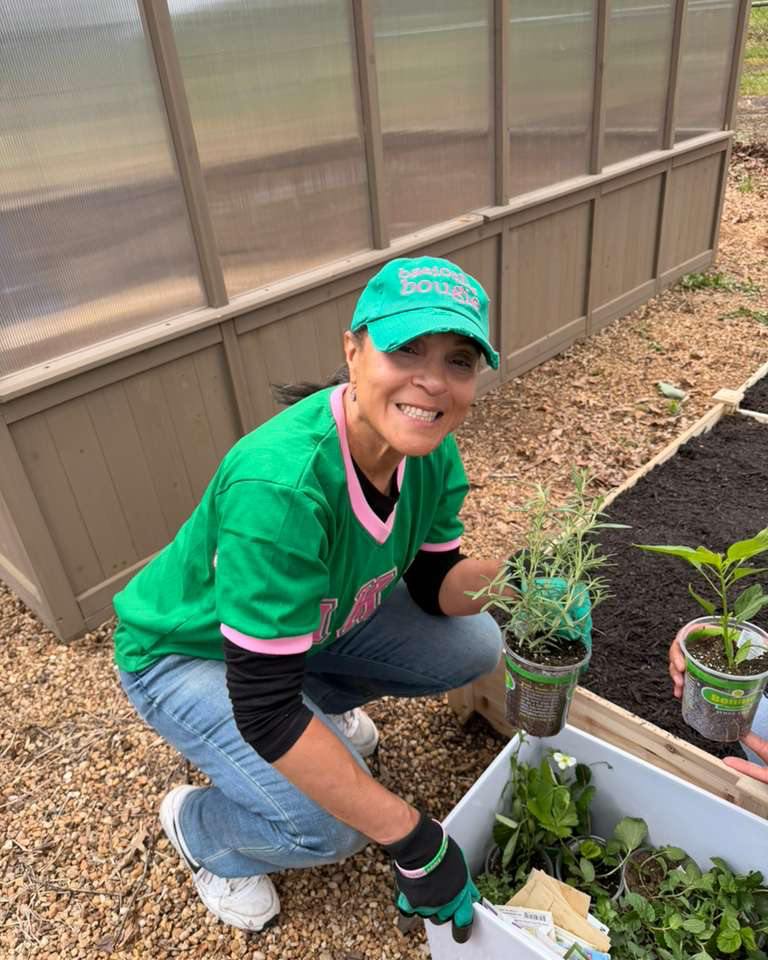 MyCafOrg's tweet photo. 🌱 CAF’s Community Garden Day brought together 15+ volunteers to plant trees, edible crops &amp; pollinator-friendly plants. More than gardening it was about food security, wellness &amp; community connection. 🪴🙏��
#CAF #CommunityGarden #FoodSecurity https://t.co/uVf3CYGTEe