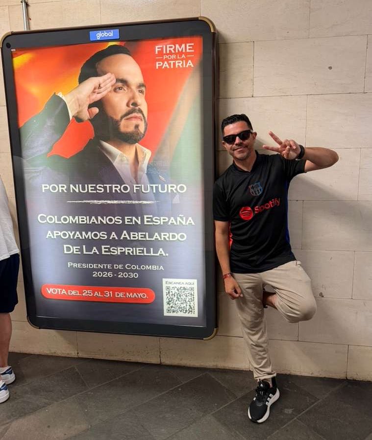 PITERALBEIRO's tweet photo. En Barcelona saben que Abelardo es la mejor opción para aquellos que sueñan con volver a un pais seguro y con la guerrilla en la carcel como debe ser, pagando por el daño que hacen a diario 🇨🇴. FIRMES POR LA PATRIA https://t.co/YCDcU74rTP
