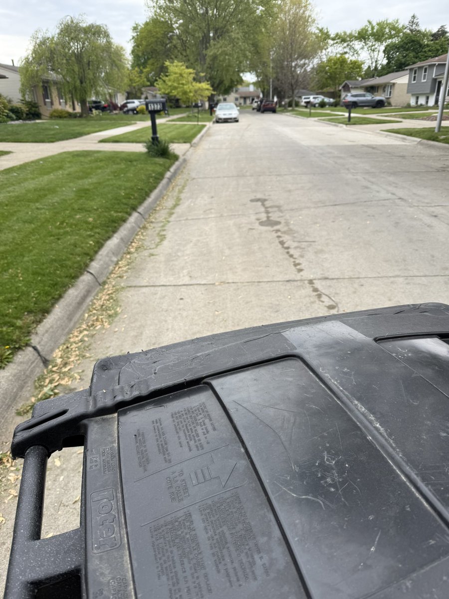LordYates82's tweet photo. Tell me @PriorityWaste is your garbage company without telling me their your garbage company. I’ll go first! Engine stains all the way down the street! https://t.co/cjfEARKZYv