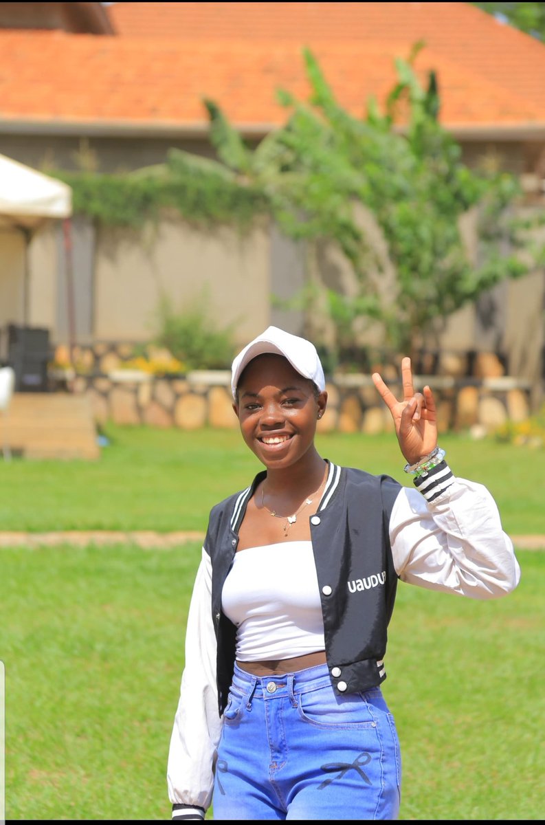 SENIOR PLAYER 🇺🇬📌✌✌ tweet media