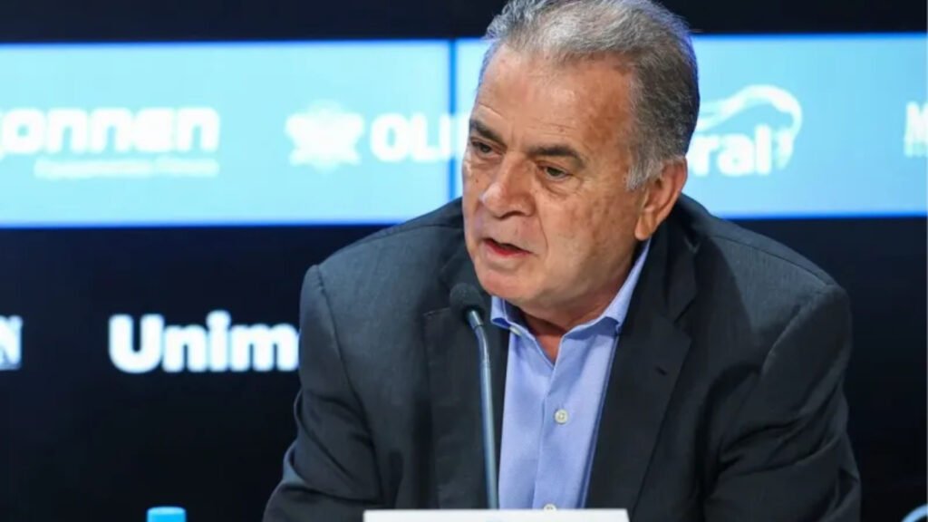 Canarinho Tricolor tweet media