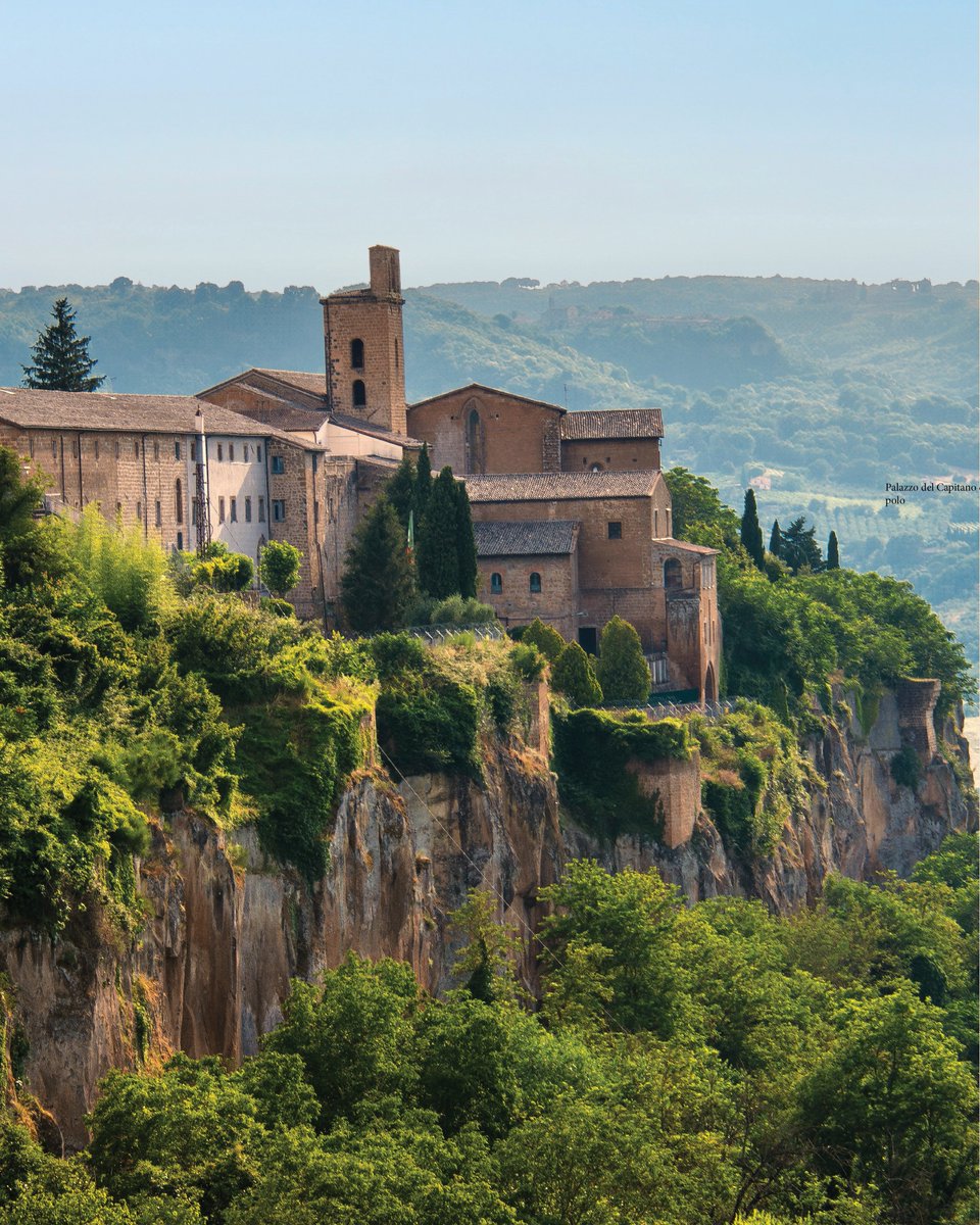 Corneliani_com's tweet photo. Orvieto: a near-hidden hilltop in the undulating Umbrian countryside between Rome and Florence. ⁠
From ancient tunnels to breathtaking Renaissance engineering, swipe to discover Italy’s hidden subterranean world. ⁠
⁠
#CornelianisItaly #Orvieto #Travel #SecretItaly https://t.co/CqJV0PqrgM