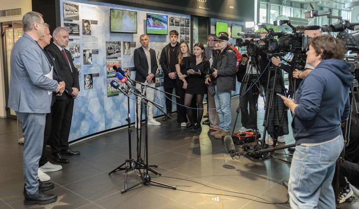 Ligová fotbalová asociace tweet media