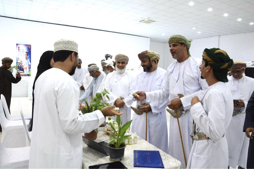 alhabsi9993's tweet photo. انطلقت مساء اليوم #بولاية_المضيبي في محافظة #شمال_الشرقية فعاليات "معرض #سمد_الشأن للابتكار الزراعي والحيواني والمائي 2026" الذي تنظمه المديرية العامة للثروة الزراعية وموارد المياه بمحافظة #شمال_الشرقية ممثلة في دائرة الثروة الزراعية وموارد المياه بسمد الشأن، بالتعاون مع الشركة العمانية للغاز الطبيعي المسال "Oman LNG".