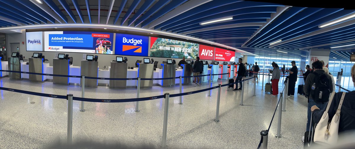 steviechug's tweet photo. @Budget @ewr 22 in line. One employee. 10 stalls. 10-15 minutes per customer. Have fast pass and says go to counter. Last time for this. https://t.co/HzEj14PvNe